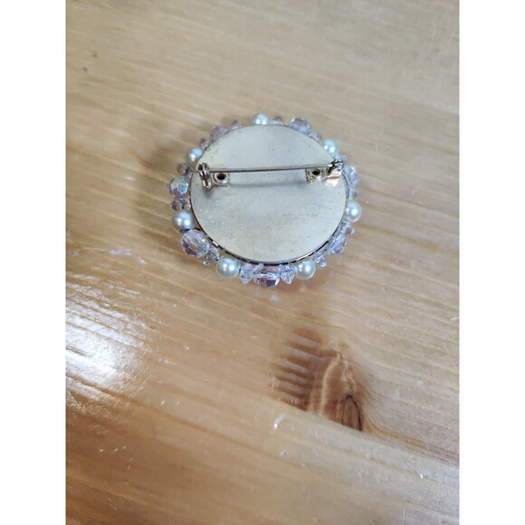 Vtg Weiss Signed Faux Pearl Aurora Borealis Crystal Cluster 1.5" Pin Brooch - Picture 2 of 4